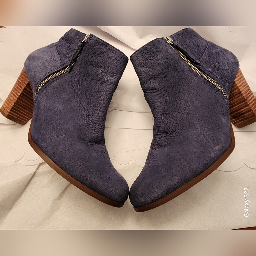 Women's Ankle Boots in Dark Blue By Cole Haan Size 10.5 Coastal Cowgirl Baddie